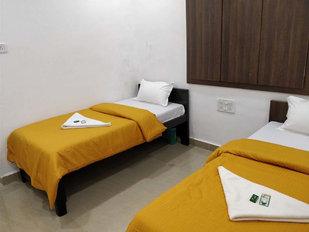Mumbai Backpackers,Airport Hotel Bagian luar foto
