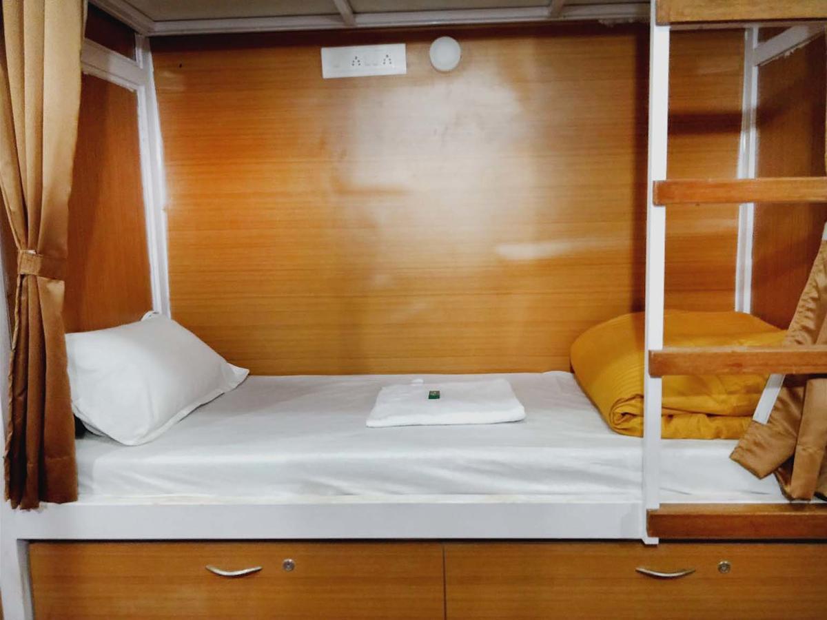 Mumbai Backpackers,Airport Hotel Bagian luar foto